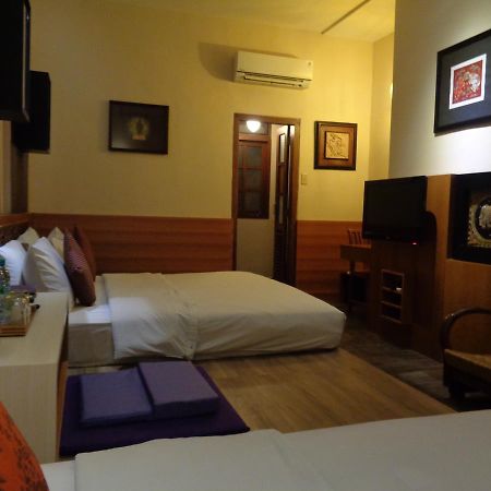 Dhanesvara Holistic Unique Homestay Wonotjolo Exterior foto