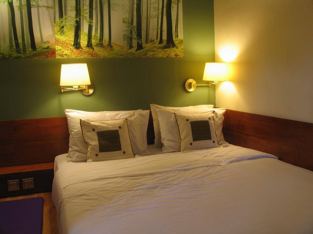 Dhanesvara Holistic Unique Homestay Wonotjolo Zimmer foto