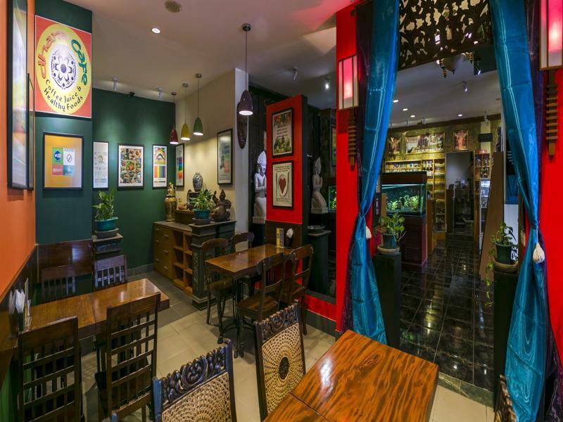 Dhanesvara Holistic Unique Homestay Wonotjolo Exterior foto