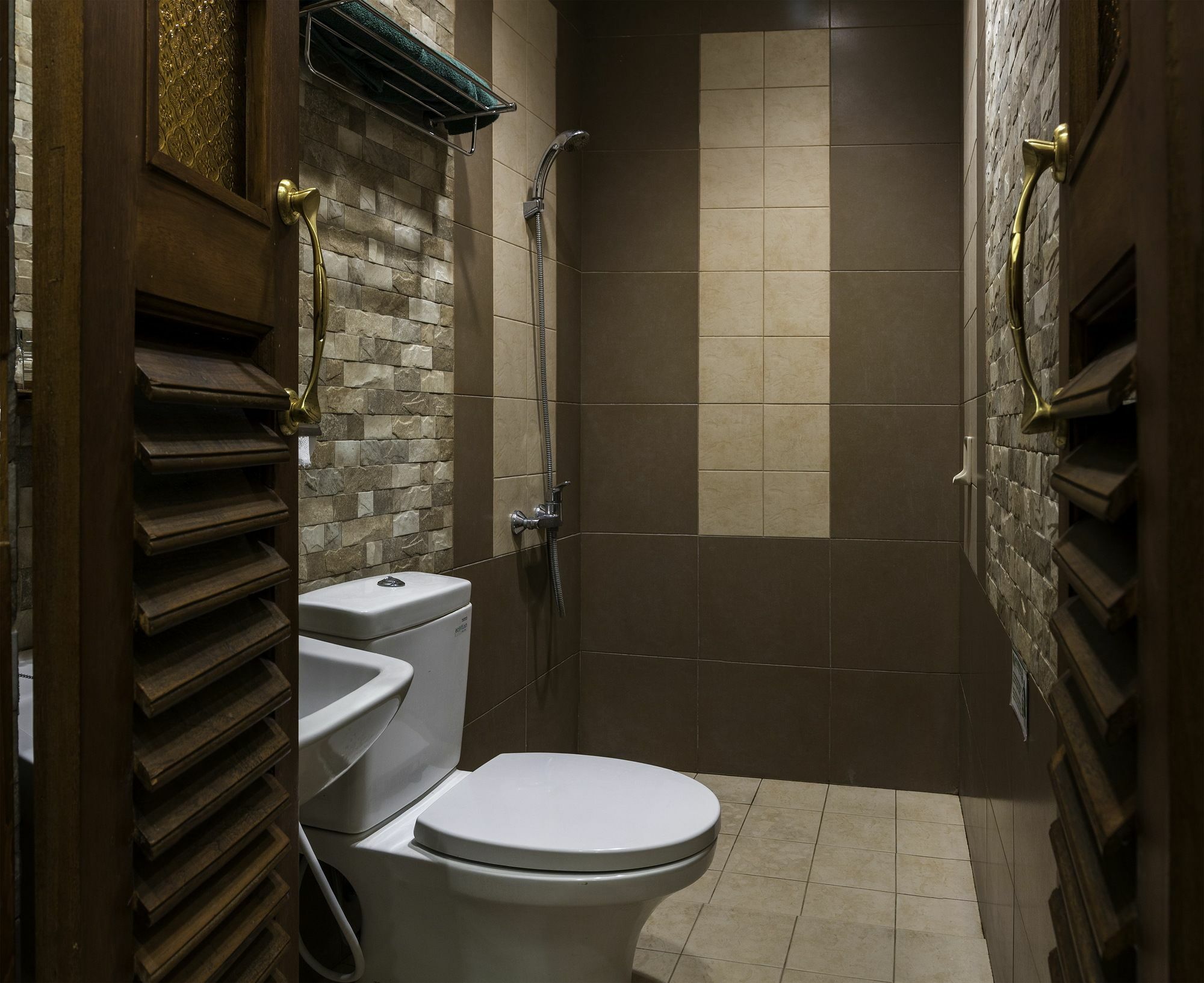 Dhanesvara Holistic Unique Homestay Wonotjolo Exterior foto